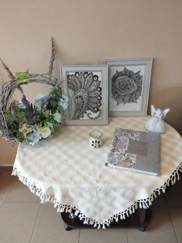 Janinas Zaicevas glezniecības grafikas izstāde "Vasaras mirkļi"